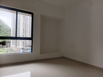 Room in 2 BHK Apartment at Wadhwa Wise City, Old Panvel – for Rent