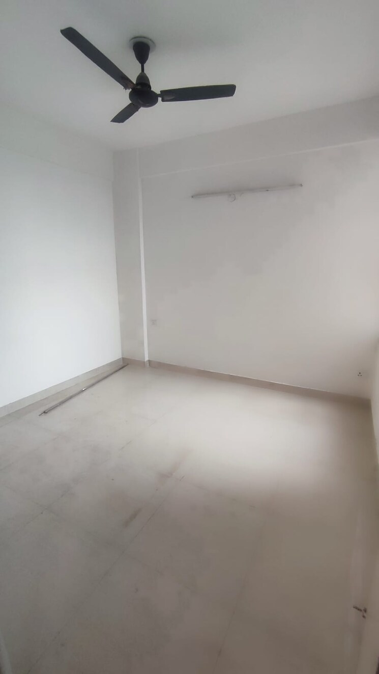 Room, signature-global-synera 2 Bedroom 598 Sq.Ft. Apartment In Sector 81 Gurgaon 9007392