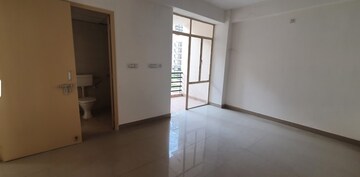 Room in 2 BHK Apartment at Lotus Homz, Sector 111 – for Rent
