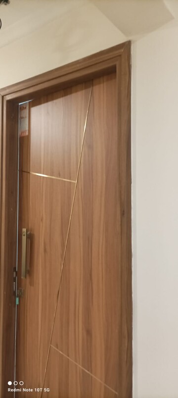 Furnished Amenities in 3 BHK Apartment at UPAVP Vrindavan Yojana, Vrindavan Yojna – for Rent
