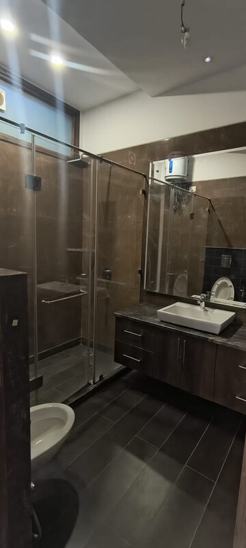 Attached Bathroom in 3.5 BHK Builder Floor at Ambala Highway – for Rent