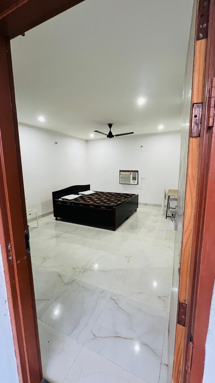 Bedroom, sector 21 1 RK 1200 Sq.Ft. Builder Floor In Sector 21 Gurgaon 9007459