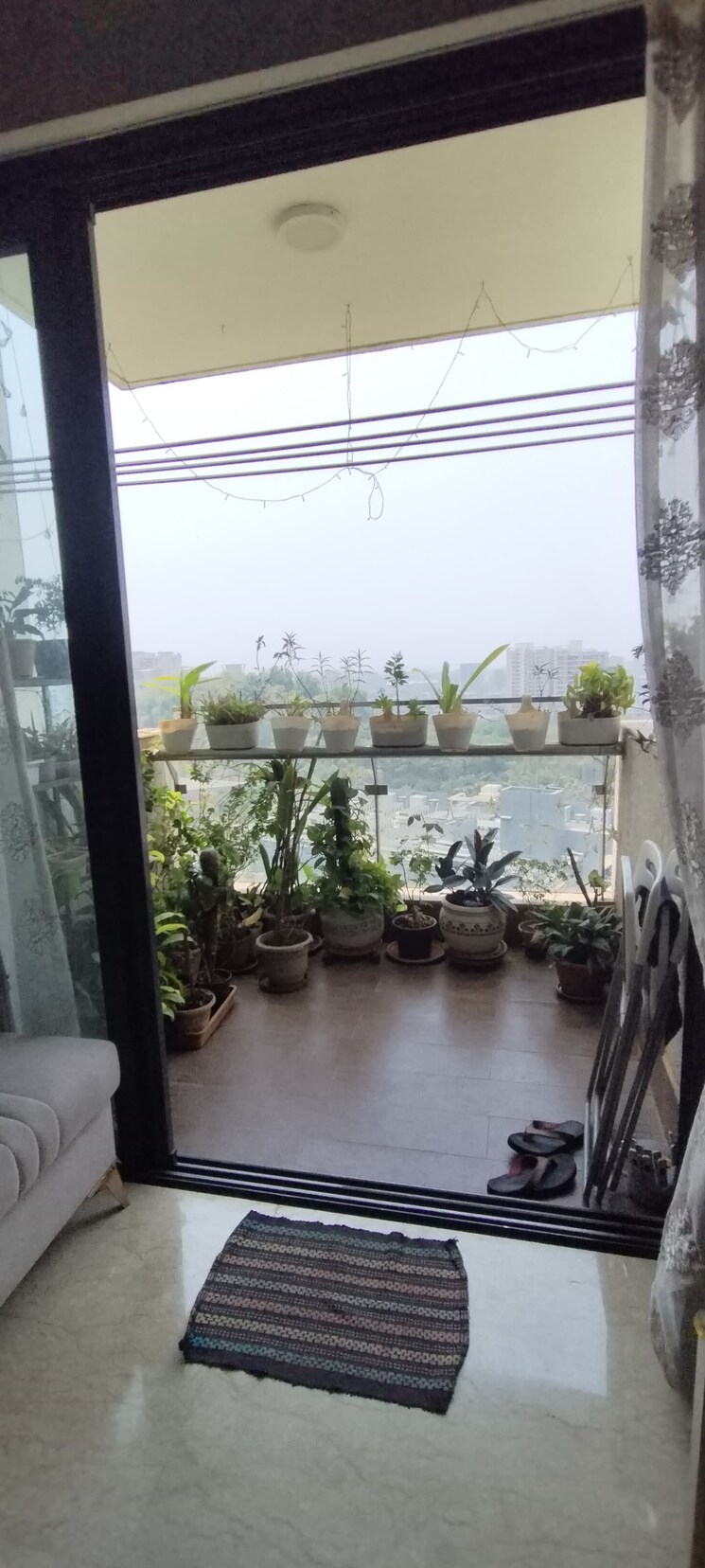 Balcony, shapoorji-pallonji-vicinia 2 Bedroom 888 Sq.Ft. Apartment In Powai Mumbai 9007469