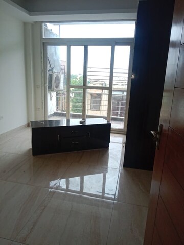 Kitchen in 3 BHK Builder Floor at Sushant Lok I – for Sale