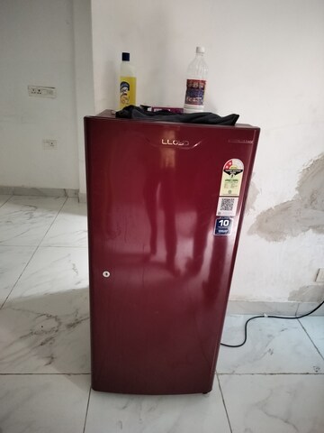 Furnished Amenities in 2 BHK Independent House at RWA Apartments Sector 52, Sector 52 – for Rent