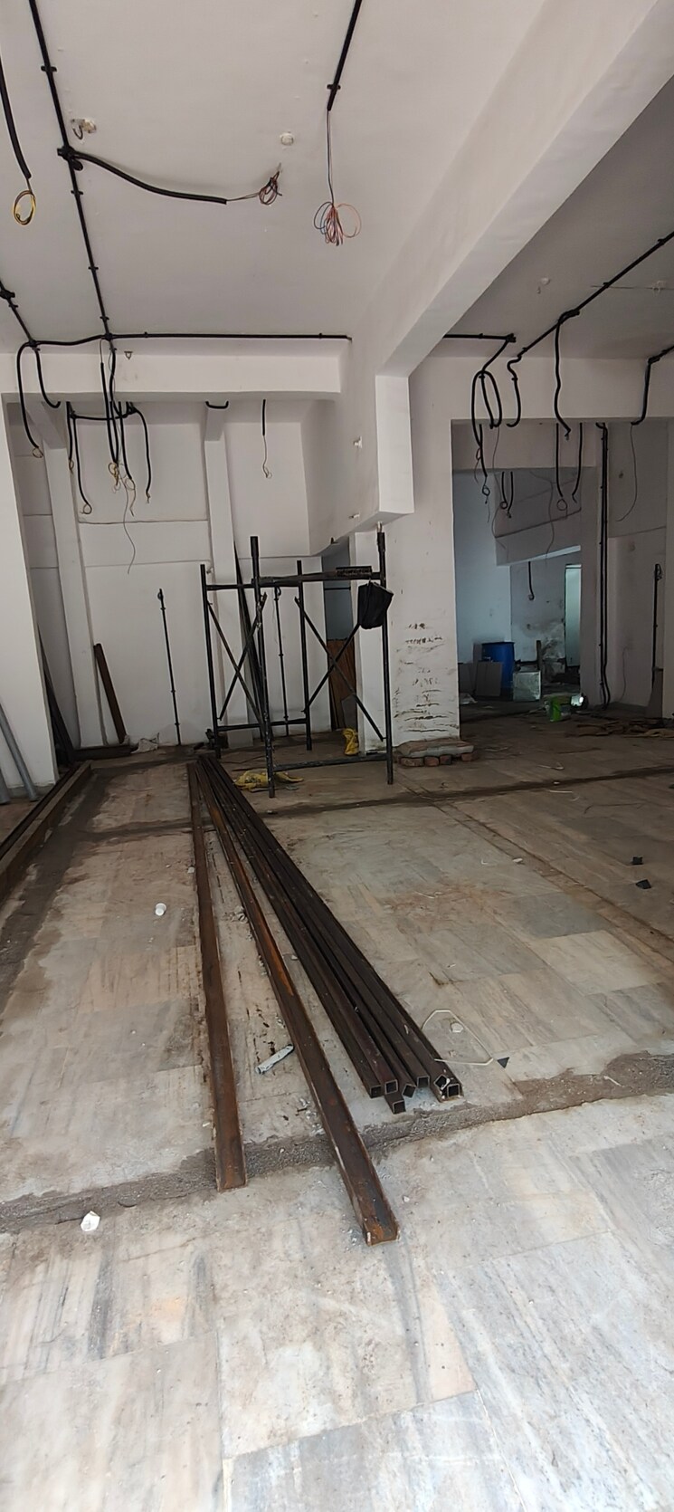 Balcony, fine-lotus Commercial Showroom 2000 Sq.Ft. In Cbd Belapur Sector 15 Navi Mumbai 9007503