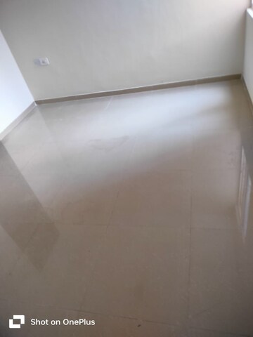 Room in 2 BHK Apartment at Shree Vardhman Green Court, Sector 90 – for Sale