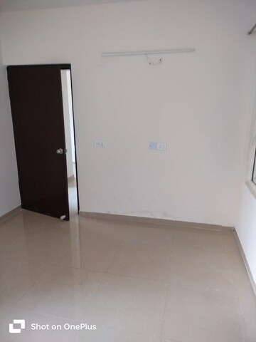 Room in 2 BHK Apartment at Shree Vardhman Green Court, Sector 90 – for Sale