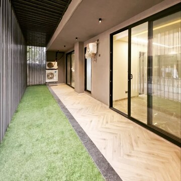 Building Lobby in 4 BHK Builder Floor at Defence Colony – for Sale