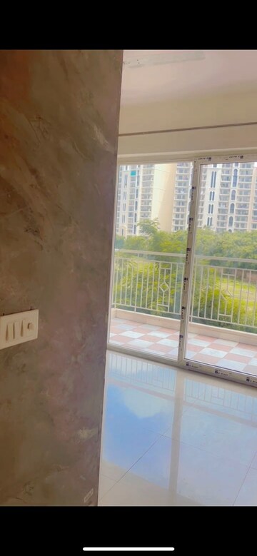2 BHK Apartment For Rent in Shree Vardhman Green Court, Sector 90