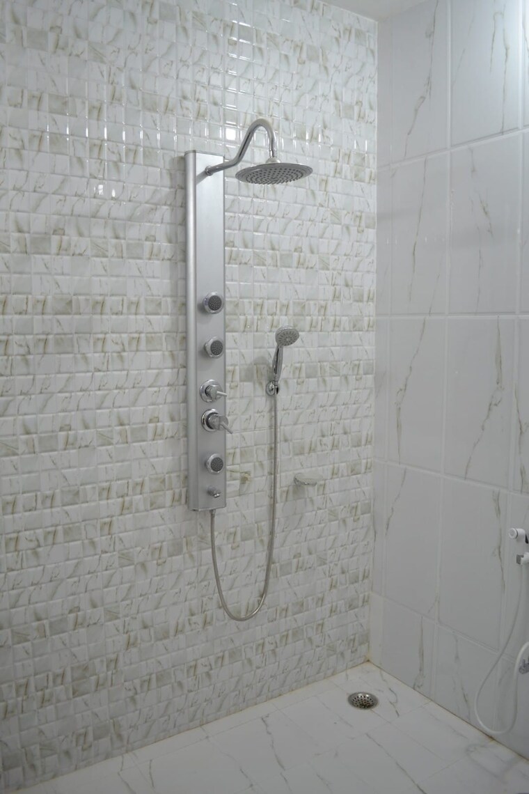 Bathroom, gomti nagar 2 Bedroom 950 Sq.Ft. Independent House In Gomti Nagar Lucknow 9007579