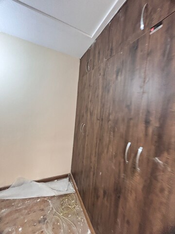 Furnished Amenities in 3.5 BHK Apartment at MI Rustle Court, Gomti Nagar – for Rent