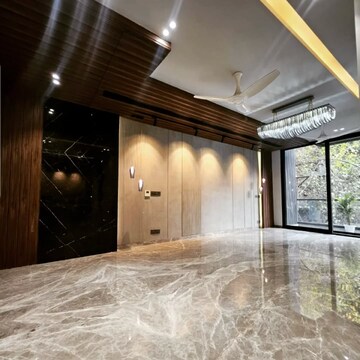 4 BHK Independent House For Sale in Defence Colony