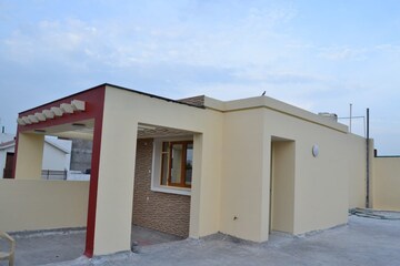 Building Lobby in 2 BHK Independent House at Gomti Nagar – for Sale