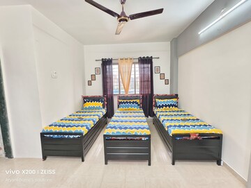 Bedroom in  Pg at Santacruz East – for Rent