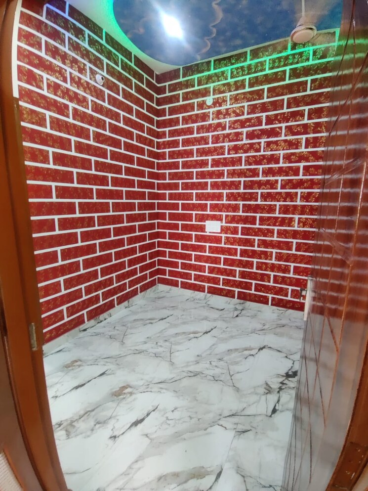 Balcony, shimla bypass road 3 Bedroom 65 Sq.Yd. Independent House In Shimla Bypass Road Dehradun 9007616