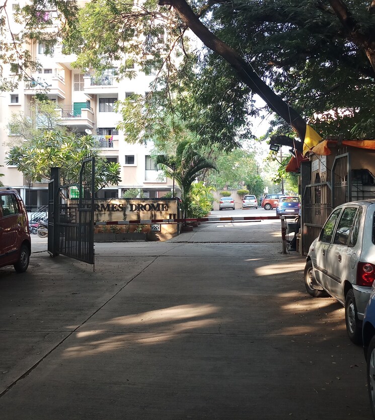  Parking, mutha-hermes-drome-phase-i 2 Bedroom 1100 Sq.Ft. Apartment In Viman Nagar Pune 9007611