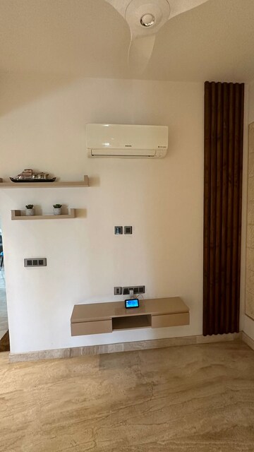Bathroom in 3 BHK Apartment at Mahindra Luminare, Sector 59 – for Sale