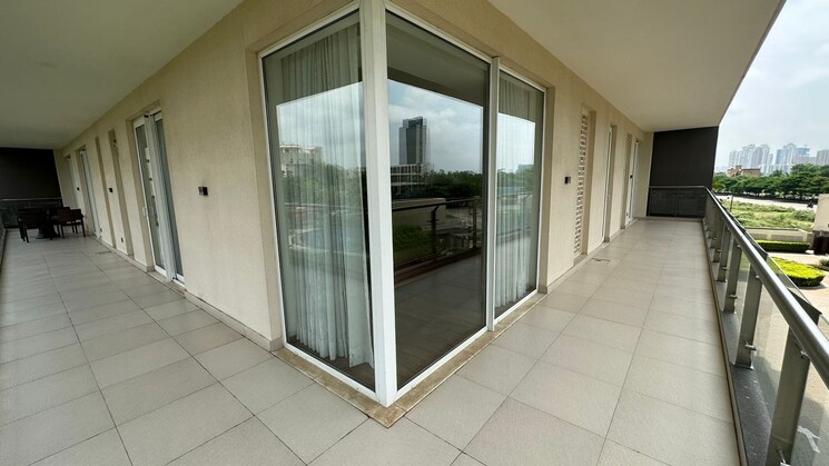 Balcony, mahindra-luminare 3 Bedroom 2985 Sq.Ft. Apartment In Sector 59 Gurgaon 9007570