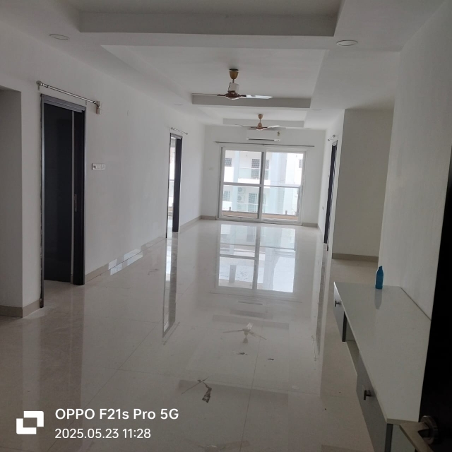 3 BHK + Pooja Room Apartment For Rent in Niharika Exotica