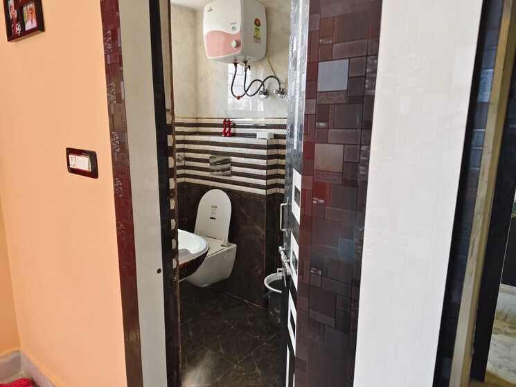 Bathroom, morabadi 1 Bedroom 700 Sq.Ft. Apartment In Morabadi Ranchi 9007645
