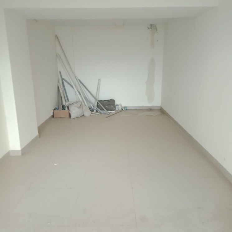 Room, narhe Commercial Shop 200 Sq.Ft. In Narhe Pune 9007674