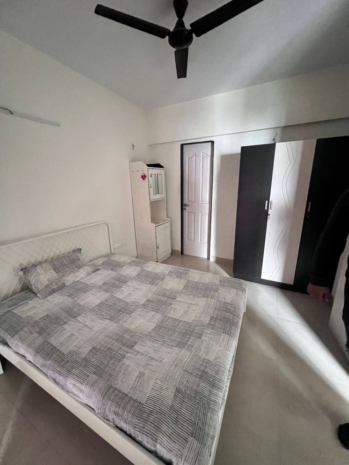 2 BHK Apartment For Rent in Aspen Park