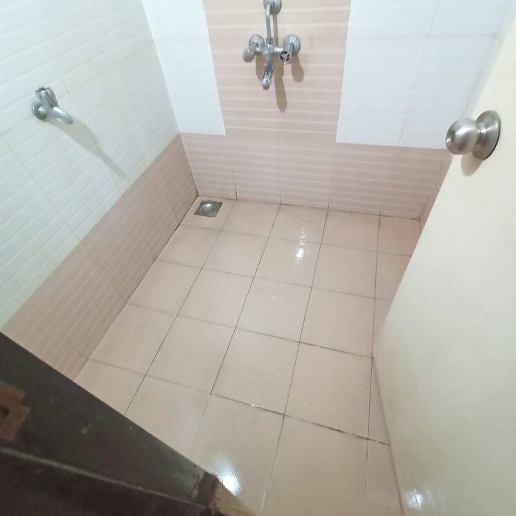 Bathroom, hyde-park-chs 1 Bedroom 420 Sq.Ft. Apartment In Kharghar Navi Mumbai 9007784