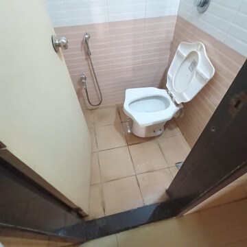 Bathroom in 1 BHK Apartment at Hyde Park CHS, Kharghar – for Sale