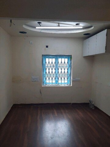 Room in  Office Space at Rehmat Building Dadar East, Dadar East – for Rent