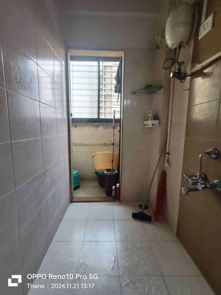Bathroom, parsik nagar 1 Bedroom 650 Sq.Ft. Apartment In Parsik Nagar Thane 9007850