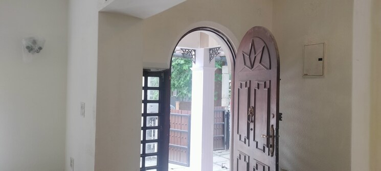 undefined, domlur Commercial Office Space 4000 Sq.Ft. In Domlur Bangalore 9007845