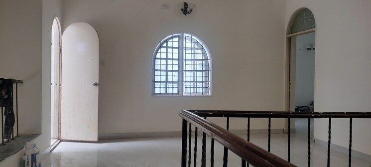 Balcony, domlur Commercial Office Space 4000 Sq.Ft. In Domlur Bangalore 9007845