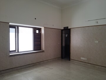 Room in 6+ BHK Independent House at Boutique Residential Apartments C-1 9, Hauz Khas – for Rent
