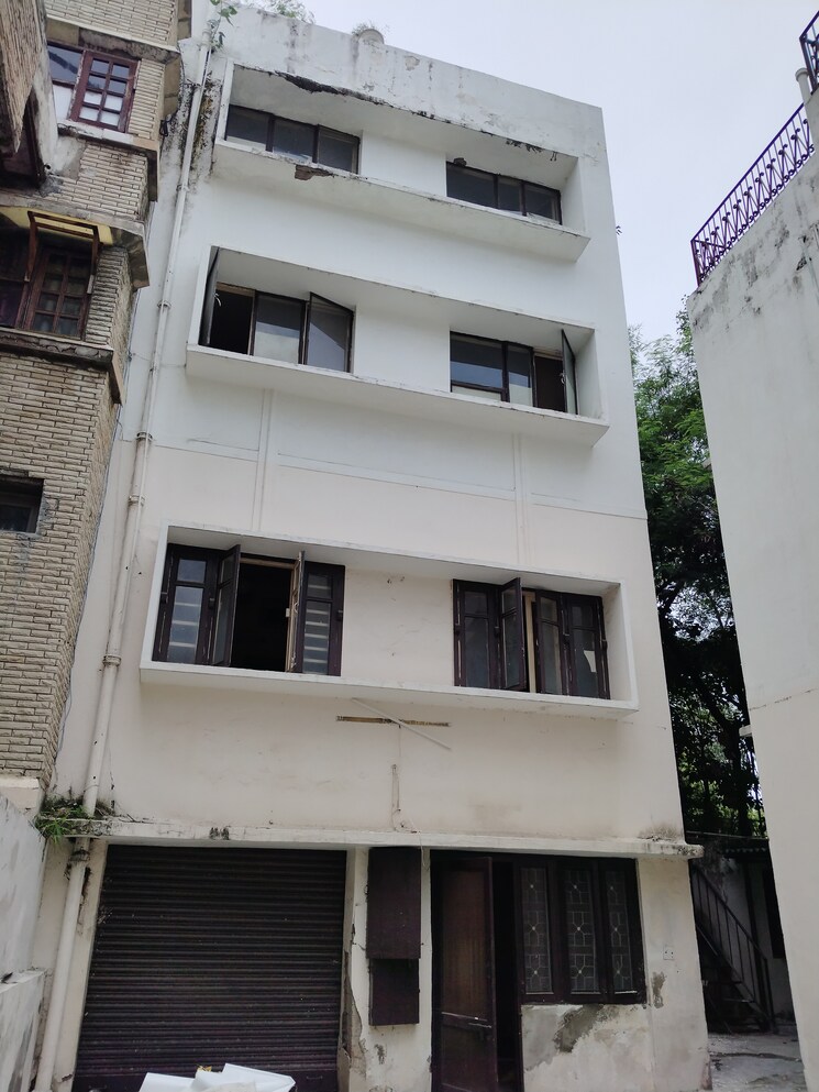 Exterior View, boutique-residential-apartments-c-1-9 6+ Bedroom 6000 Sq.Ft. Independent House In Hauz Khas Delhi 9007827