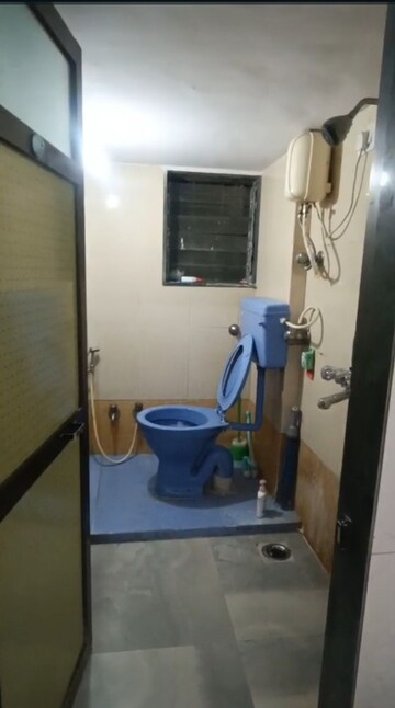 Furnished Amenities in 1 BHK Apartment at Amogh CHS Parel, Parel – for Rent