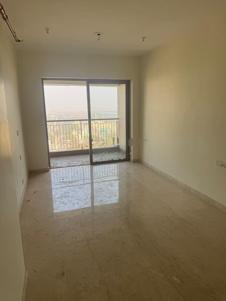 Room, kalpataru-paramount 2 Bedroom 672 Sq.Ft. Apartment In Kapur Bawdi Thane 9007844