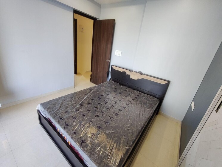 Bedroom, rustomjee-urbania-azziano-l-wing 2.5 Bedroom 850 Sq.Ft. Apartment In Thane West Thane 9007867