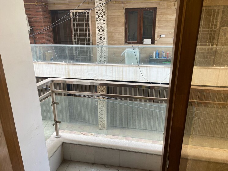 Balcony, vasant kunj enclave 3 Bedroom 1050 Sq.Ft. Builder Floor In Vasant Kunj Enclave Delhi 9007894