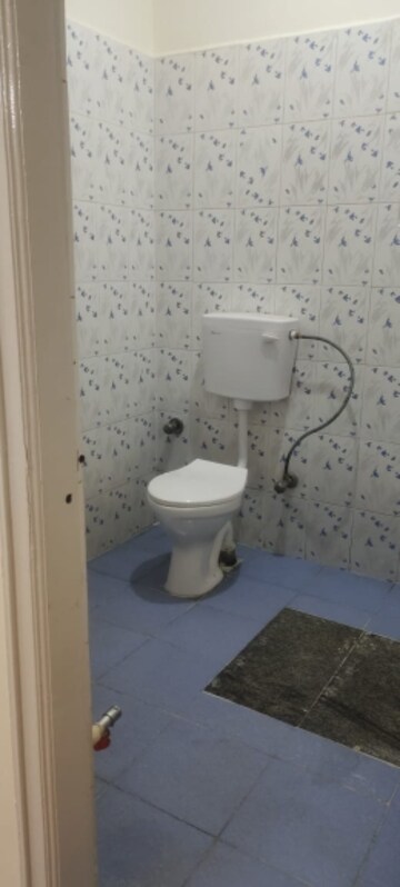 Bathroom in 1 BHK Builder Floor at Koramangala – for Rent