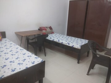 Study Room in 1 RK Independent House at Sector 62 – for Rent