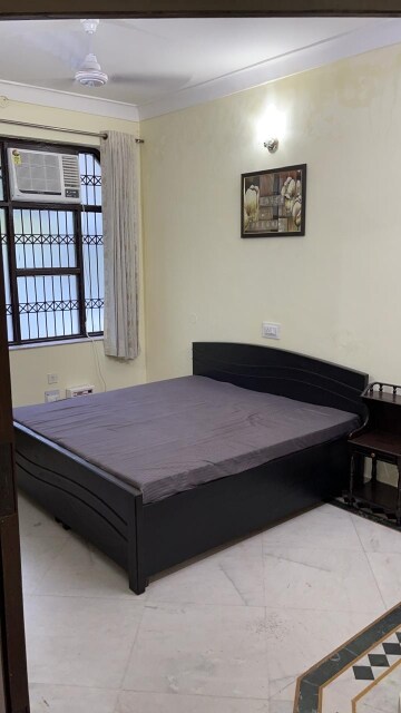 Bedroom in 3 BHK Builder Floor at Milestone 32nd Avenue, Sector 15 – for Rent