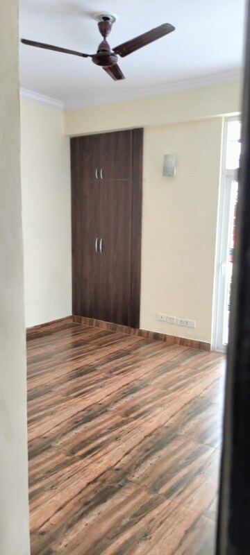 Room in 2 BHK Apartment at Saviour Greenisle, Sain Vihar – for Rent