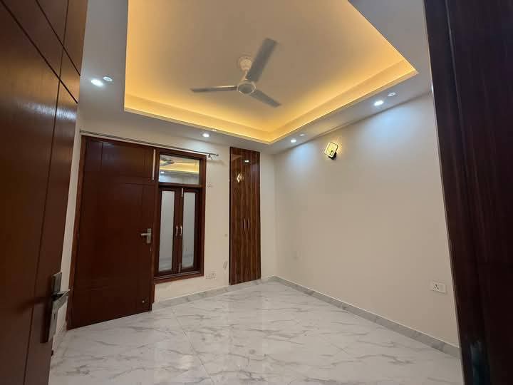 1 BHK Builder Floor For Rent in Saket
