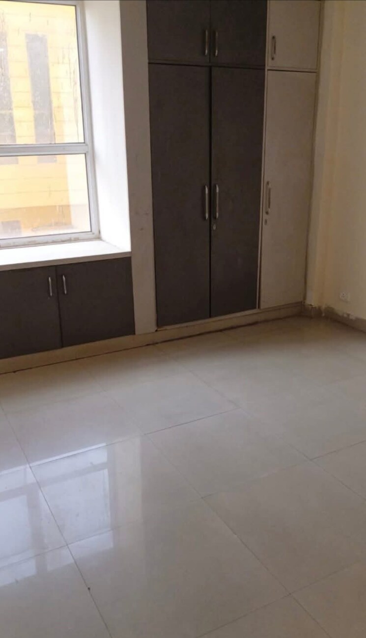 Room, nirala-aspire-plaza 3 Bedroom 1335 Sq.Ft. Apartment In Sector 16 Greater Noida Greater Noida 9007960