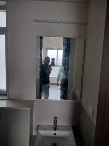 Furnished Amenities in 2 BHK Apartment at Piramal Vaikunth, Balkum Pada – for Rent