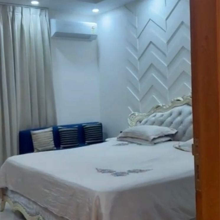 Bedroom, sector 28 3 Bedroom 2250 Sq.Ft. Builder Floor In Sector 28 Faridabad 9008014