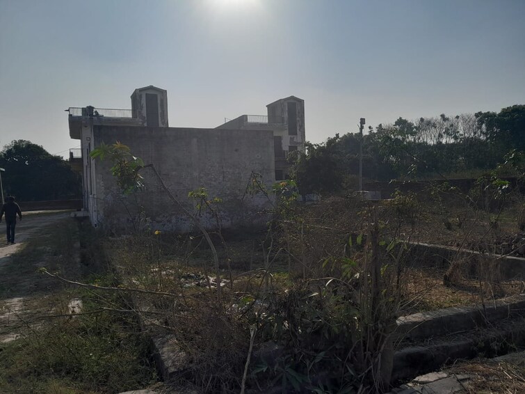 Cover Image, badalpur  84 Sq.Mt. Plot In Badalpur Greater Noida 9008016