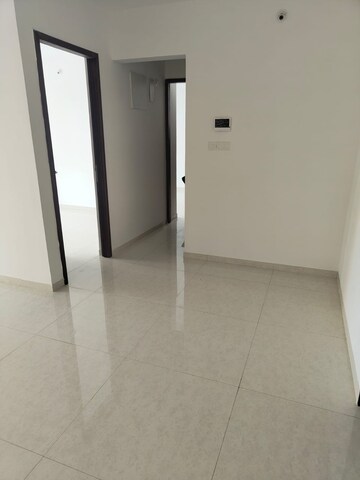 Room in 3 BHK Apartment at Pride World City Wellington, Charholi Budruk – for Sale