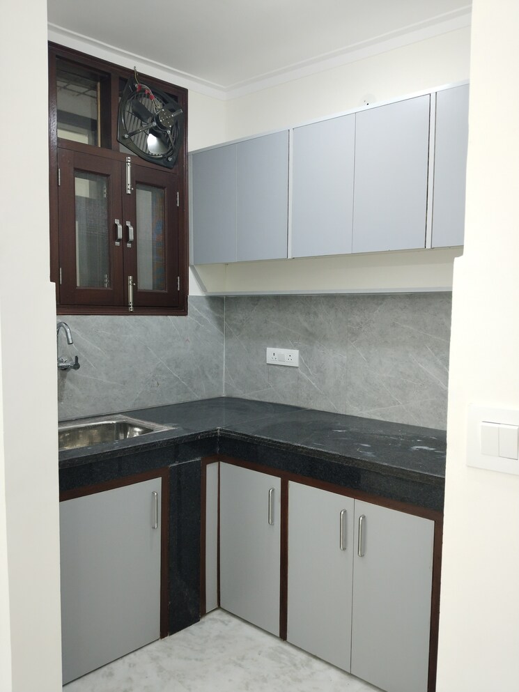 Kitchen, panchsheel vihar 2 Bedroom 900 Sq.Ft. Apartment In Panchsheel Vihar Delhi 9008076